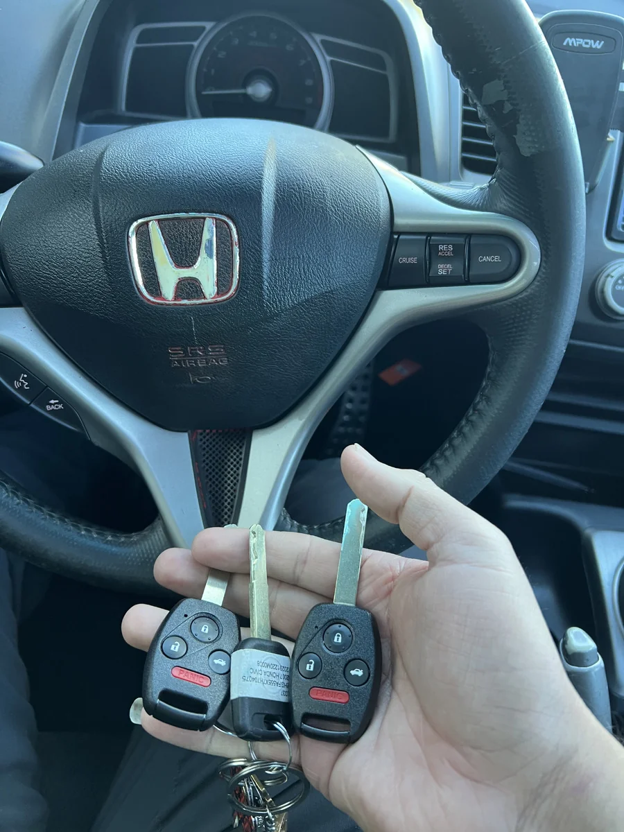 Honda car key fob replacement and duplication — San Jose auto locksmith